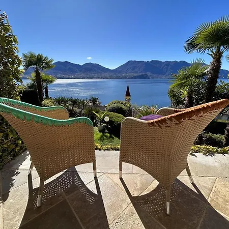 Near With Panoramic Views Oggebbio